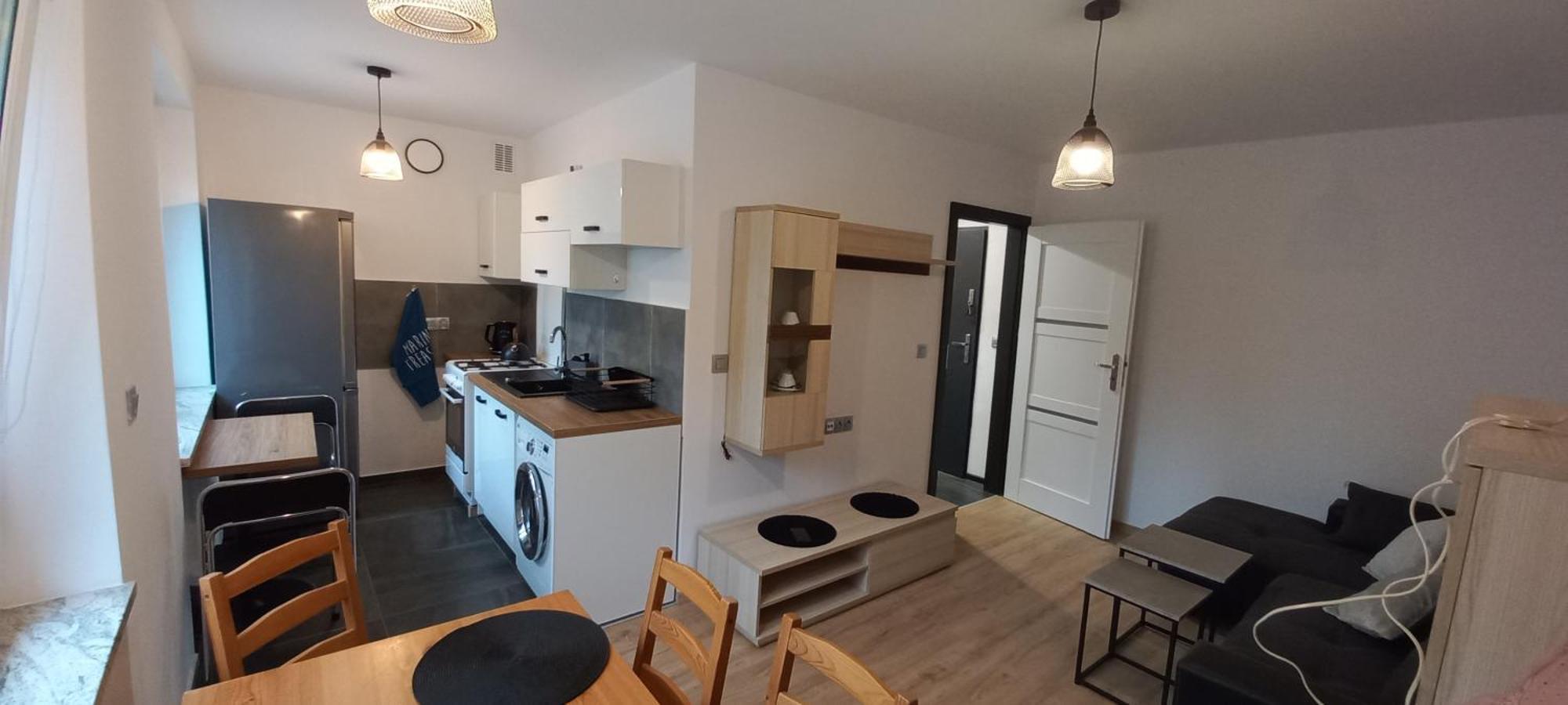 Apartament Juki 2, Obok Katowice Wynajem Na Doby, Krotkoterminowy, 2 Pokoje, Mozliwosc Dodatkowych Dwoch Osob Na Rogowce W Salonie Za Dodatkowa Oplata, 37M2,- Po Kapitalnym Remoncie, Wifi Chorzow Ngoại thất bức ảnh